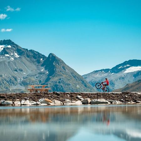 Catrina Lodge Disentis Zewnętrze zdjęcie